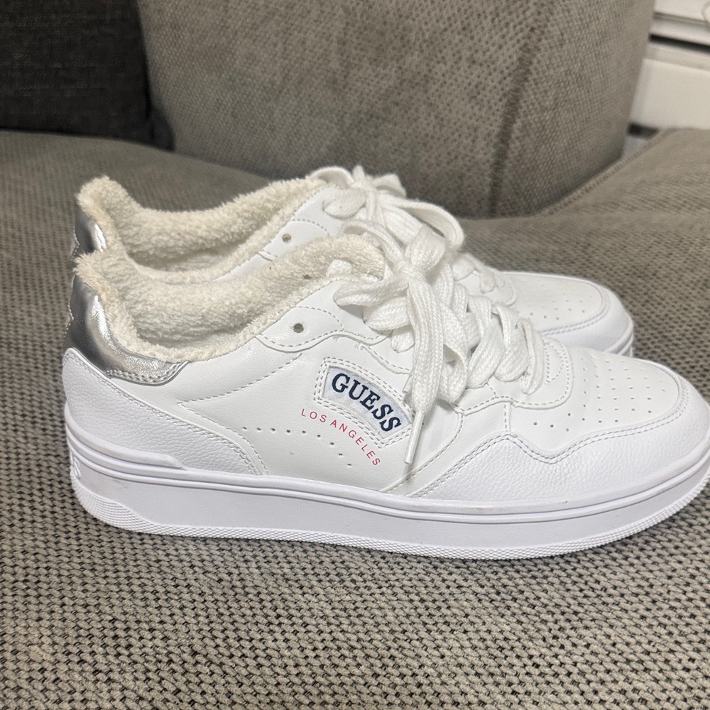 GUESS White Sneakers with Silver Detail